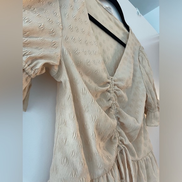 Nordstrom textured ruffle blouse - Picture 4 of 5